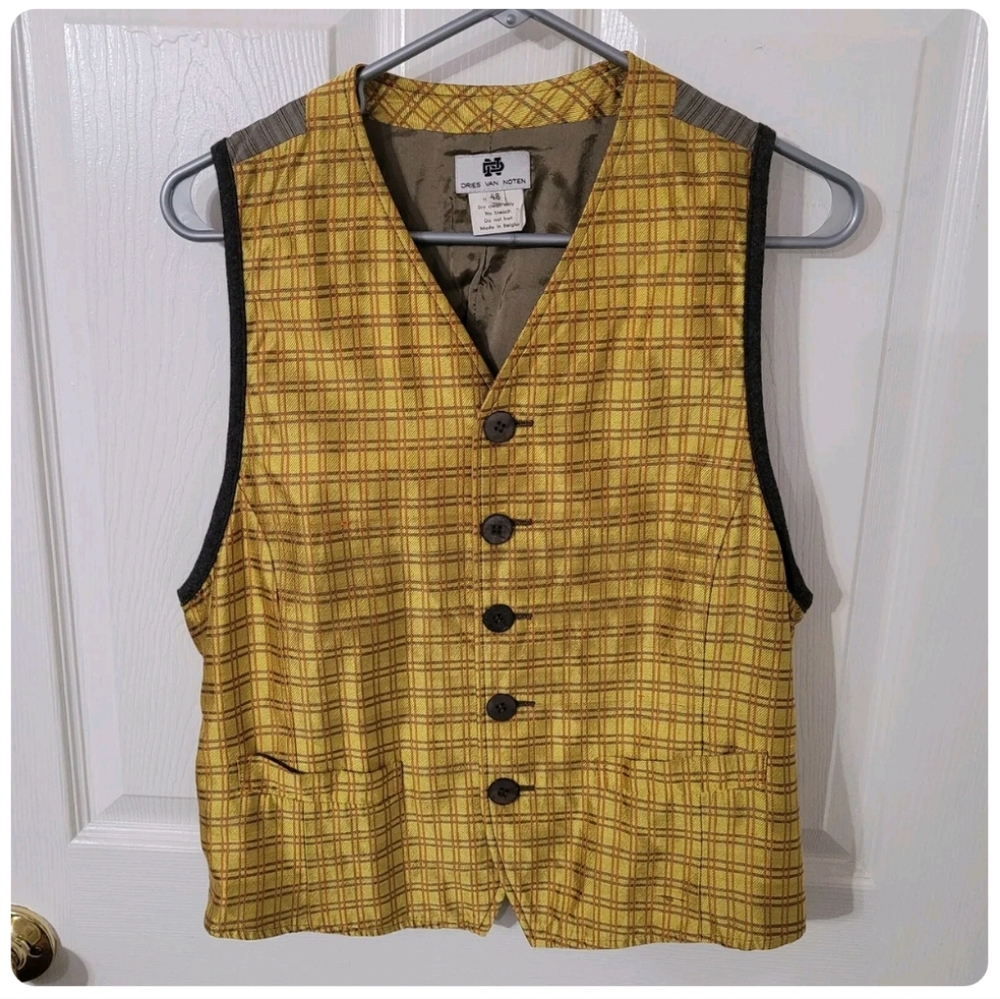 dris van noten Vest 48